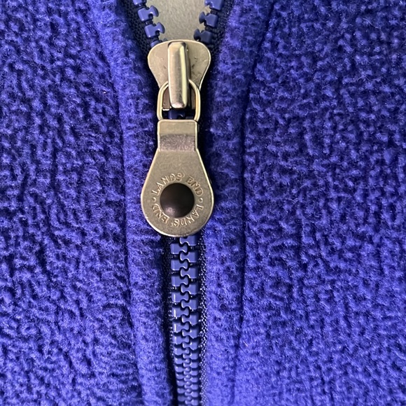 Lands' End- cobalt blue, PolarTec zip front jacket, Size 10-12, fleece w pockets - Picture 4 of 10